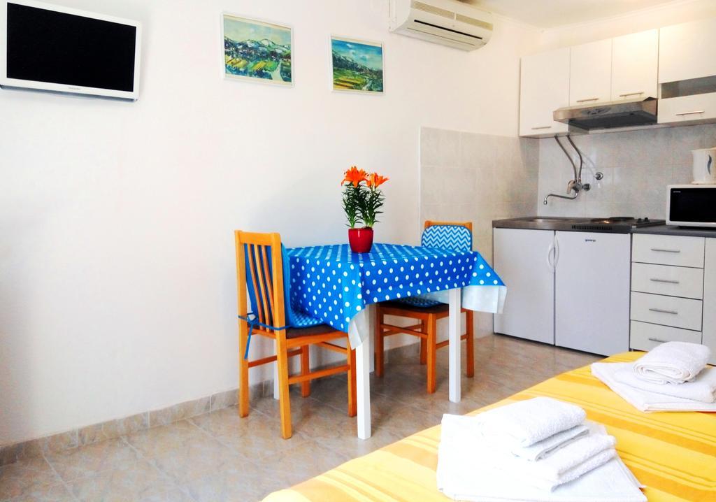 Guest House Kate Mlini Ngoại thất bức ảnh