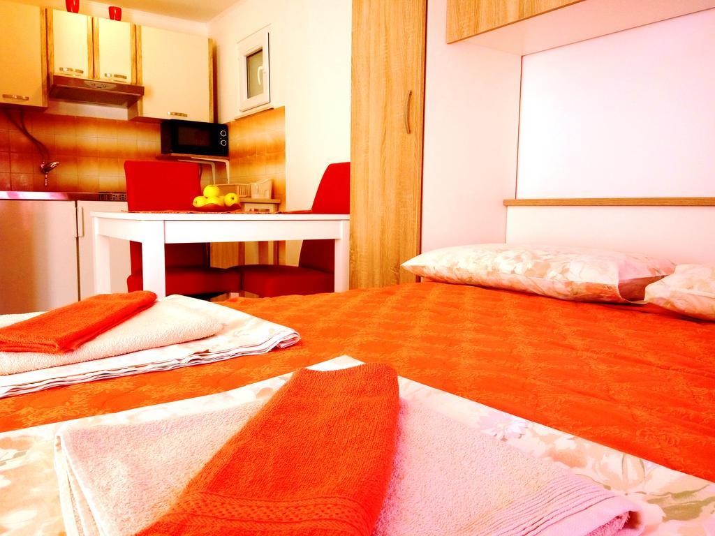 Guest House Kate Mlini Ngoại thất bức ảnh