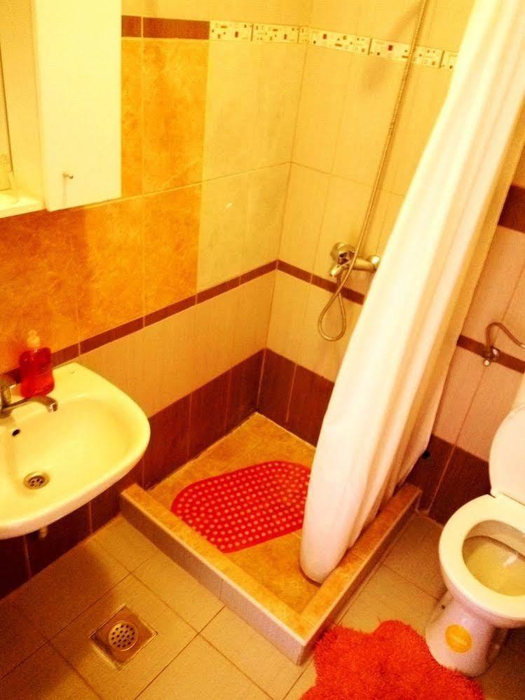 Guest House Kate Mlini Ngoại thất bức ảnh